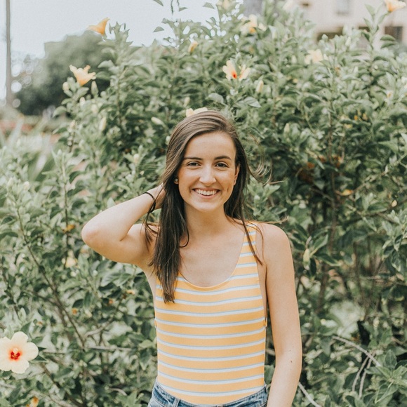 Meet Your Posher, Samantha! - Picture 5 of 7